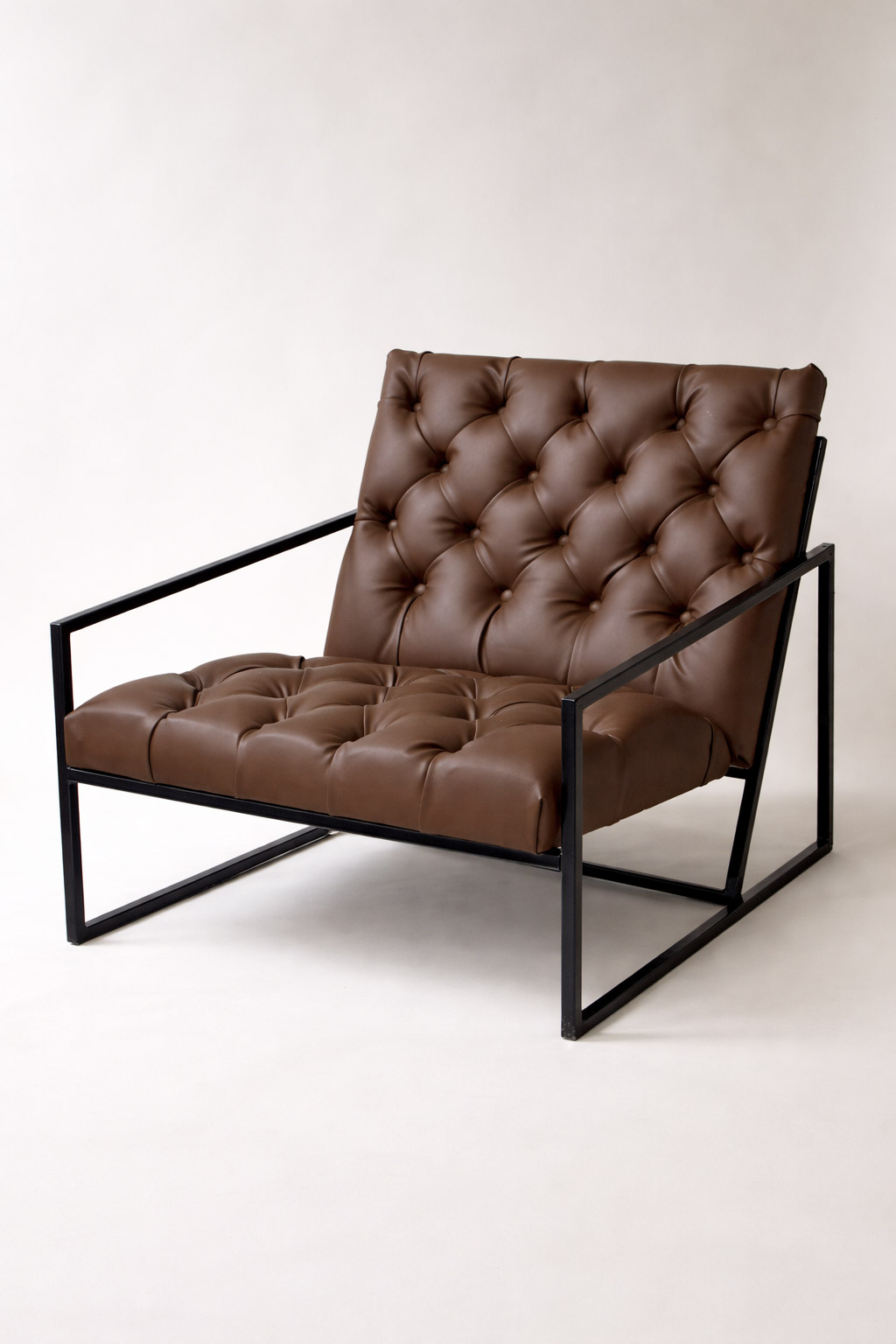 Alvren Lounge Chair by Aegis Arc